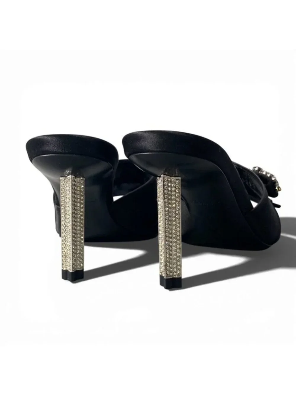 Louis Vuitton Bijou Rhinestone Diva Sandal - Picture 3 of 9